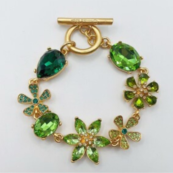 Oscar de la Renta Jewelry - Óscar de la Renta flower in green rhinestones